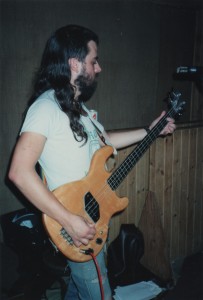 Ian in rehearsal at Antenna Studios, Redland, 1988